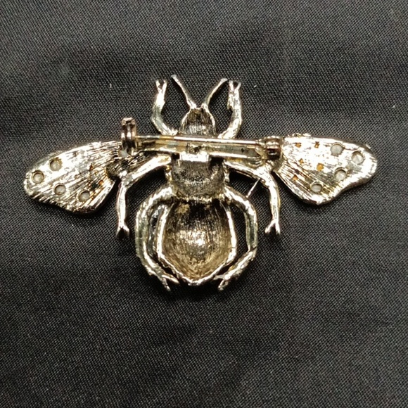 Rhinestone Bee Beetle Bug Brooch - Picture 2 of 2